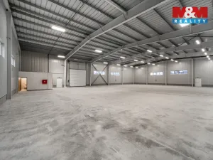 Pronájem skladu, Cerekvice nad Loučnou - Pekla, 2380 m2