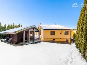 Prodej vícegeneračního domu, Halenkov, 232 m2