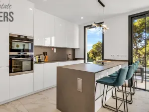 Prodej rodinného domu, Málaga, Španělsko, 461 m2