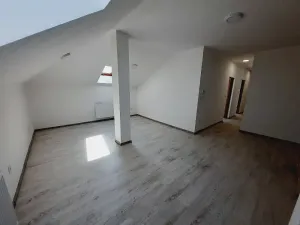 Pronájem bytu 2+kk, Lovosice, 8.května, 70 m2