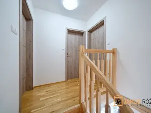Prodej bytu 3+kk, Černý Důl, 92 m2