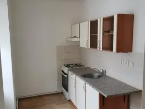 Pronájem bytu 1+kk, Liberec, Vaňurova, 35 m2