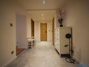 Pronájem bytu 2+1, Praha - Vinohrady, Lužická, 70 m2