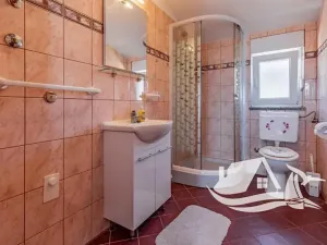 Prodej vícegeneračního domu, Medulin, Chorvatsko, Pošesi, 150 m2