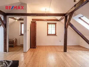 Prodej rodinného domu, Cvikov, Komenského, 298 m2