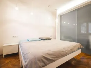 Pronájem bytu 3+kk, Praha - Holešovice, U Uranie, 62 m2