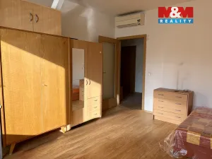 Pronájem bytu 3+1, Pardubice - Nové Jesenčany, 85 m2