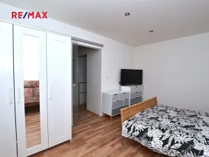 Pronájem bytu 1+1, Kladno, Sevastopolská, 29 m2