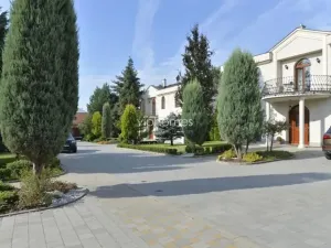 Pronájem vily, Praha - Nebušice, Nebušická, 243 m2