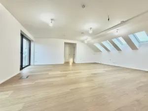 Prodej bytu 4+kk, Praha - Hlubočepy, U náhonu, 128 m2