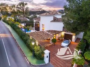 Prodej vily, Benahavís, Španělsko, 336 m2