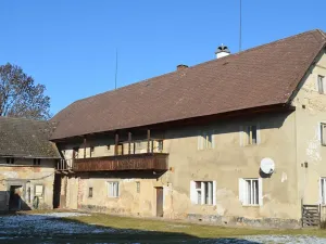 Prodej zemědělské usedlosti, Sezemice, 200 m2