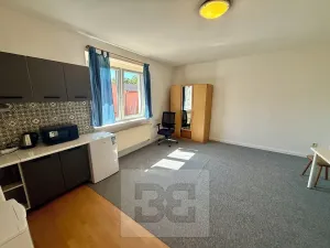 Prodej činžovního domu, Praha - Vinoř, 657 m2