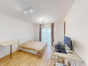 Pronájem bytu 1+kk, Praha - Libeň, Novovysočanská, 25 m2