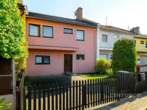 Prodej rodinného domu, Vroutek, Na Hůrce, 140 m2