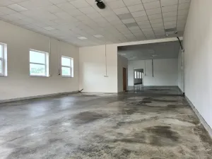 Pronájem skladu, Blansko, 385 m2