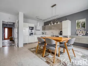 Prodej rodinného domu, Praha - Pitkovice, Lošáková, 137 m2