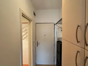 Pronájem bytu 1+kk, Děčín, Řetězová, 20 m2