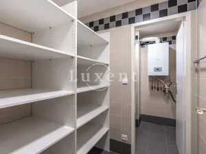 Pronájem bytu 3+1, Praha - Nové Město, Václavské náměstí, 156 m2