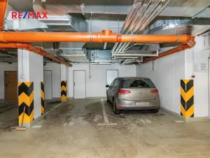 Pronájem bytu 2+kk, Praha - Dejvice, Lindleyova, 59 m2