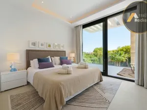 Prodej vily, Marbella, Španělsko, 611 m2