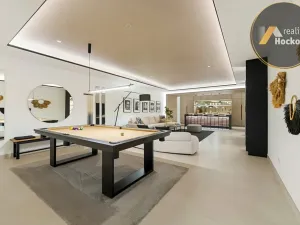 Prodej vily, Marbella, Španělsko, 611 m2