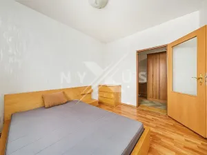 Pronájem bytu 2+kk, Břežany II, 47 m2