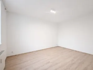 Pronájem bytu 2+kk, Milovice, Slepá, 54 m2