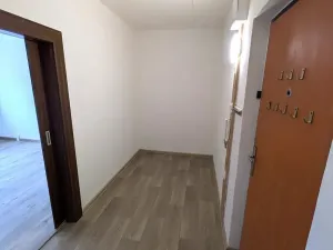 Pronájem bytu 2+1, Klášterec nad Ohří, Okružní, 62 m2