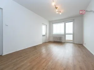 Pronájem bytu 2+1, Praha - Střížkov, Střížkovská, 54 m2