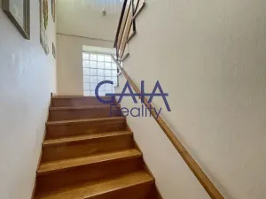 Prodej rodinného domu, Nová Lhota, 220 m2