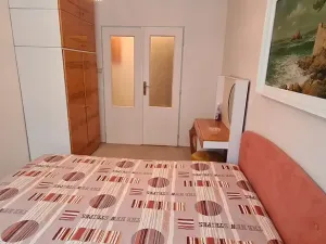 Pronájem bytu 2+kk, Praha - Kamýk, Cuřínova, 43 m2