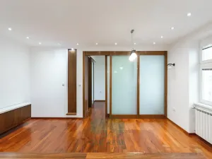 Prodej bytu 3+kk, Praha - Vyšehrad, Neklanova, 67 m2