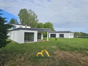 Prodej rodinného domu, Doubravička, 195 m2