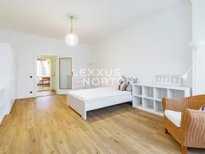 Pronájem bytu 2+1, Praha - Vokovice, Kladenská, 84 m2