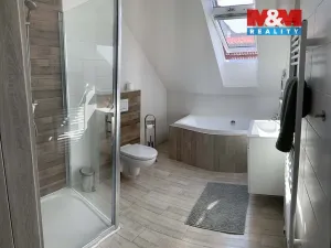 Prodej ubytování, Kobylí, 350 m2