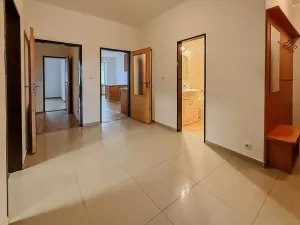 Pronájem bytu 4+1, Říčany, 17. listopadu, 104 m2