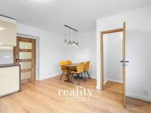 Pronájem rodinného domu, Dobšice, Horní, 220 m2