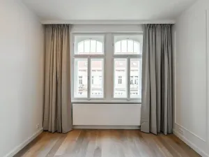 Pronájem bytu 3+kk, Praha - Vinohrady, náměstí Jiřího z Poděbrad, 93 m2