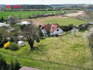 Prodej pozemku pro bydlení, Praha - Lochkov, 1550 m2