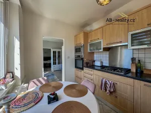 Prodej bytu 3+1, Teplice, Buzulucká, 60 m2