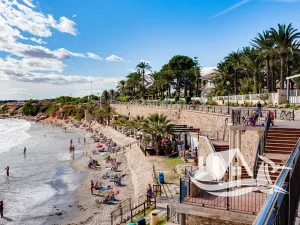 Prodej bytu 3+kk, Orihuela, Španělsko, Paseo Marítimo de Punta Prima, 70 m2