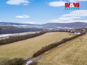 Prodej louky, Jince, 2492 m2