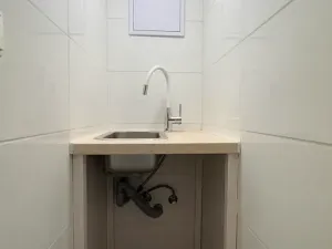 Pronájem obchodního prostoru, Brno, Merhautova, 34 m2