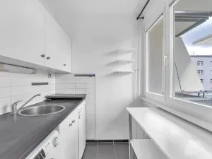 Prodej bytu 1+1, Hradec Králové, V Koutech, 35 m2