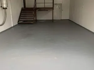 Prodej obchodního prostoru, Praha - Horní Počernice, Komárovská, 210 m2