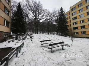 Pronájem bytu 1+1, Praha - Kobylisy, Šimůnkova, 31 m2