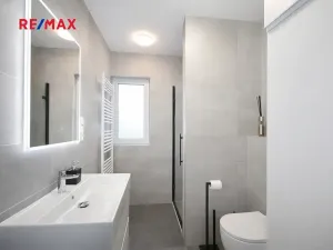 Prodej rodinného domu, Dobrovíz, 61 m2