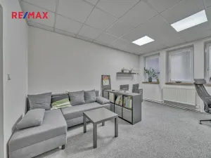 Pronájem kanceláře, Chlumec nad Cidlinou, Rooseveltova, 17 m2