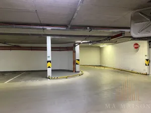 Pronájem ostatní, Praha - Vysočany, Pod Harfou